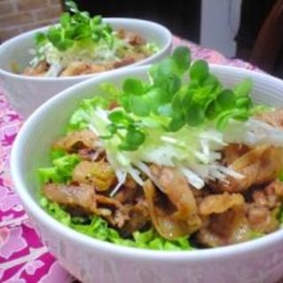 お野菜も一緒に豚バラ丼